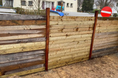 plaatsing houten omheining tuin